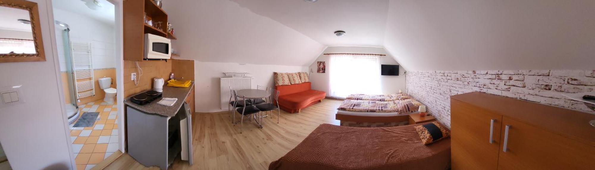Liptovský Mikuláš Apartmany Boss מראה חיצוני תמונה
