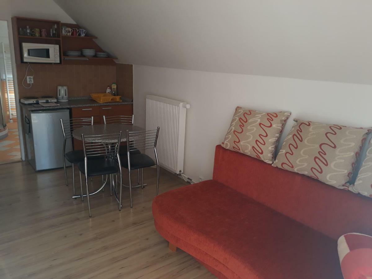 Liptovský Mikuláš Apartmany Boss מראה חיצוני תמונה