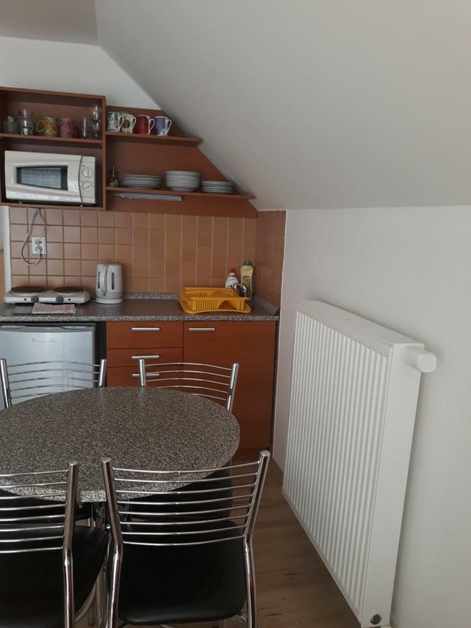 Liptovský Mikuláš Apartmany Boss מראה חיצוני תמונה