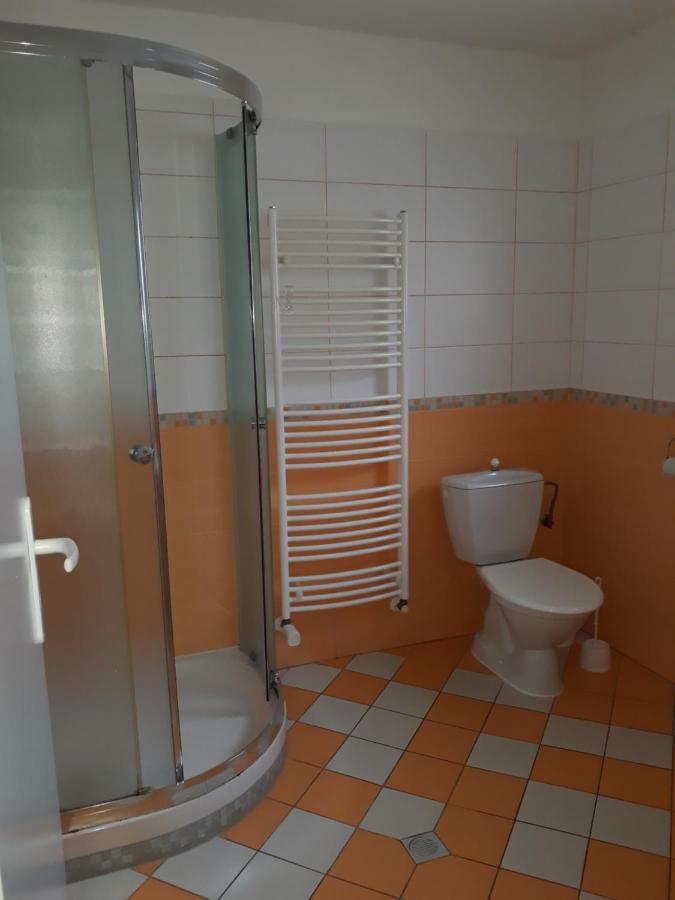 Liptovský Mikuláš Apartmany Boss מראה חיצוני תמונה